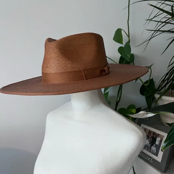 Straw hat - Picture 2 of 10